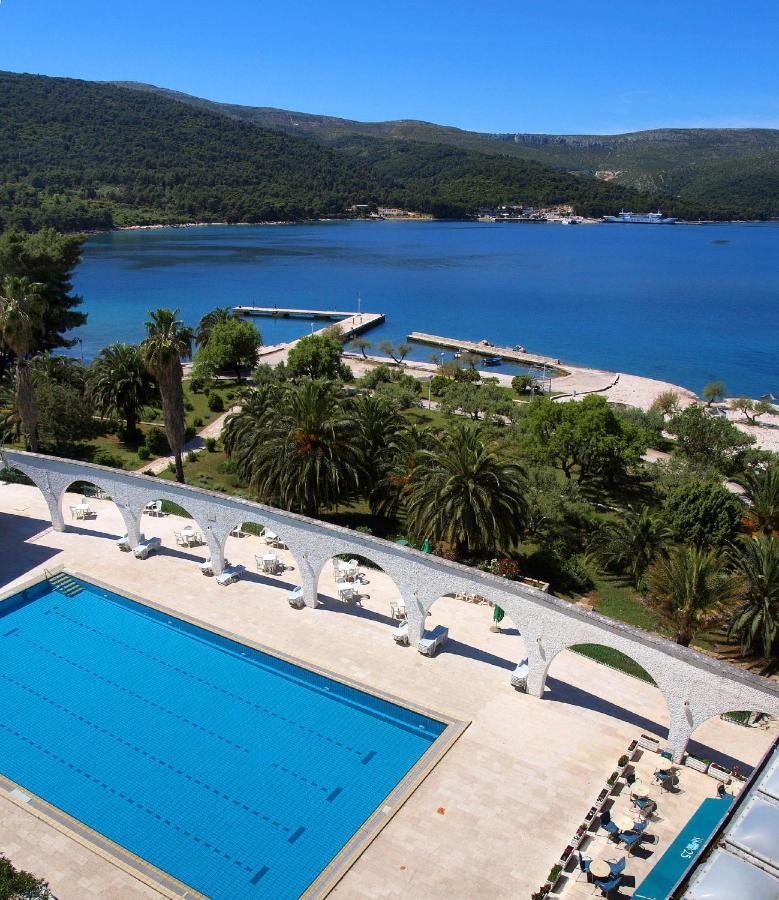 Trim Sunny Apartments By Valamar Stari Grad  Exterior foto